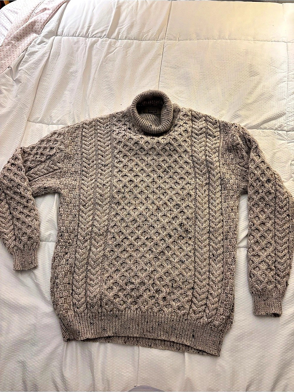 Aran Sweater Market Men's unisex Wool Turtleneck Sweater Merino Wool Mediu